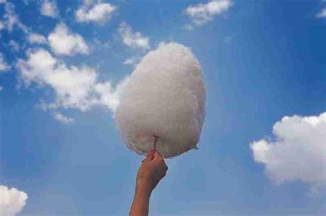 Do Weather Changes Make You Sick? And Why Do Clouds Look Like Cotton Candy?