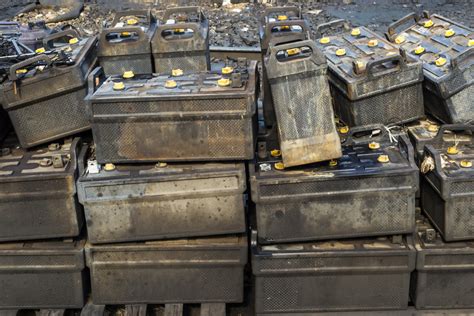 How Much Do Scrap Yards Pay for Batteries: Unraveling the Mysteries of Battery Recycling