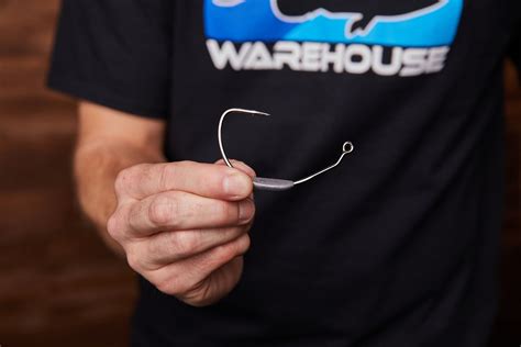 How to Sharpen Fishing Hooks: A Guide to Keeping Your Tackle Razor-Sharp and Why Fish Might Prefer Dull Hooks